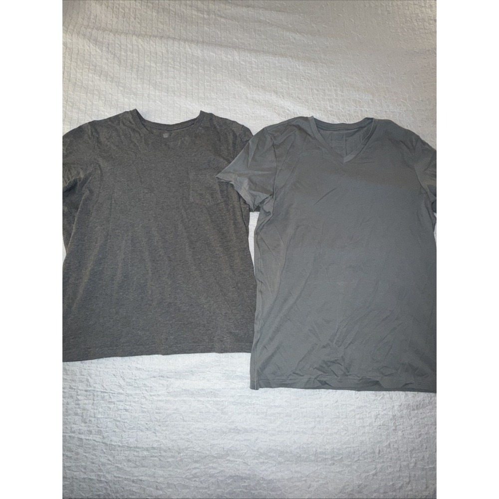 Mack Weldon Men's Large T Shirt Lot‎ Of 2 Gray Crew Neck Pocket And Gray V Neck